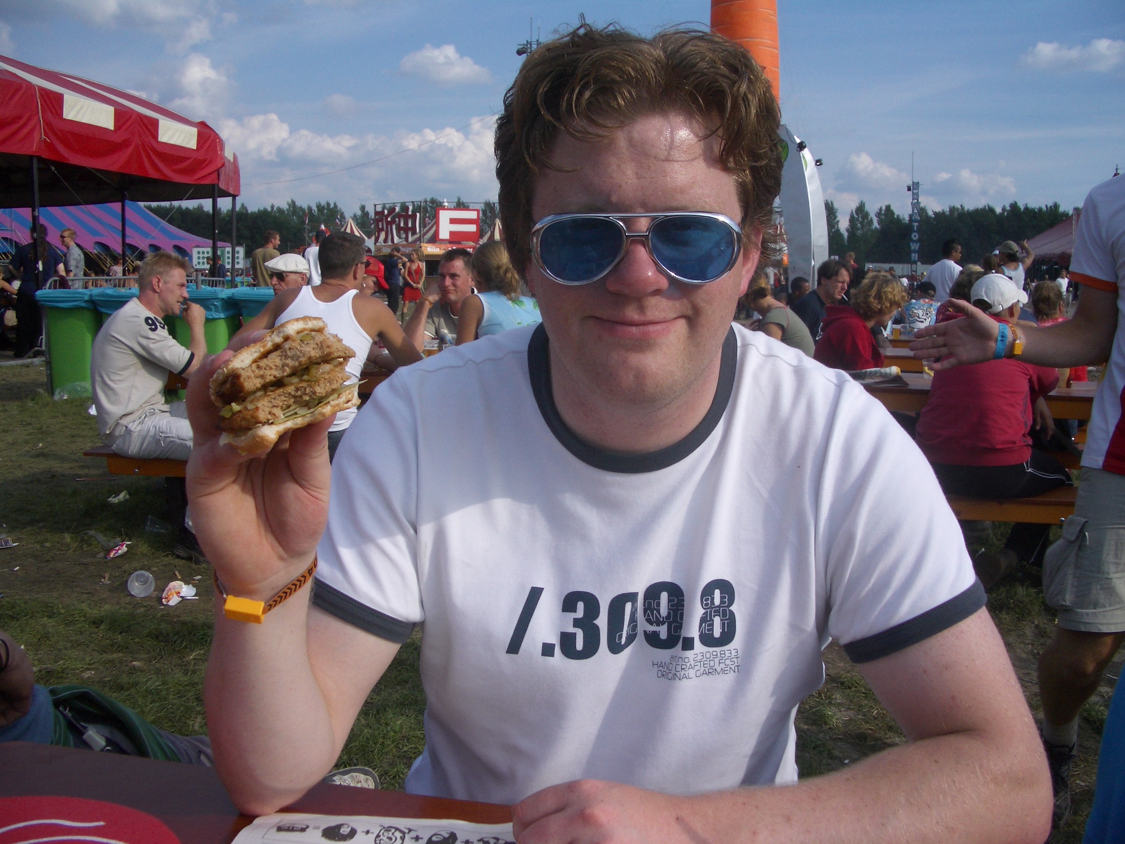 Joost Lowlands Burger